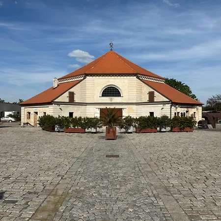 Cernokostelecky Pivovar Mini-hôtel *